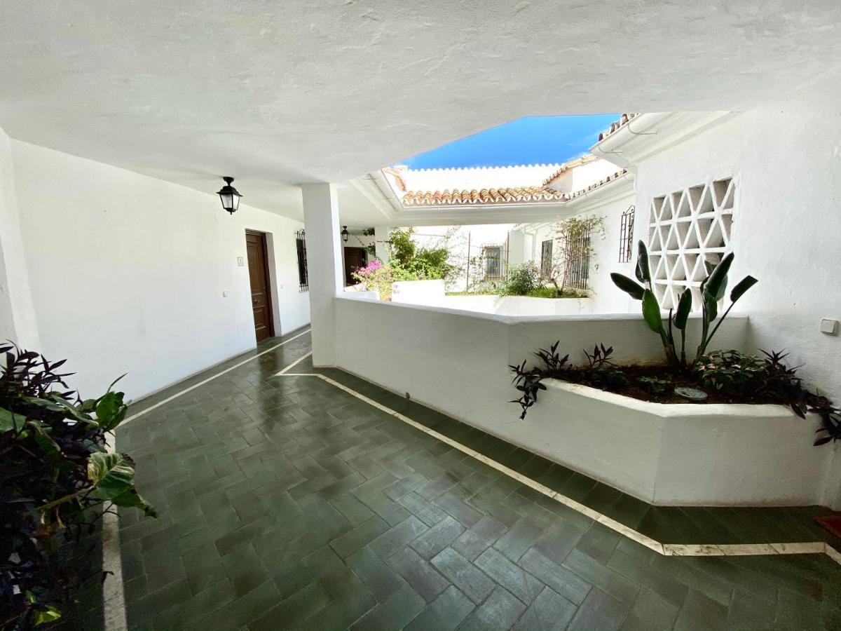 Luxury Puerto Banus Penthouse With Parking & Wi-Fi Apartman Marbella Kültér fotó