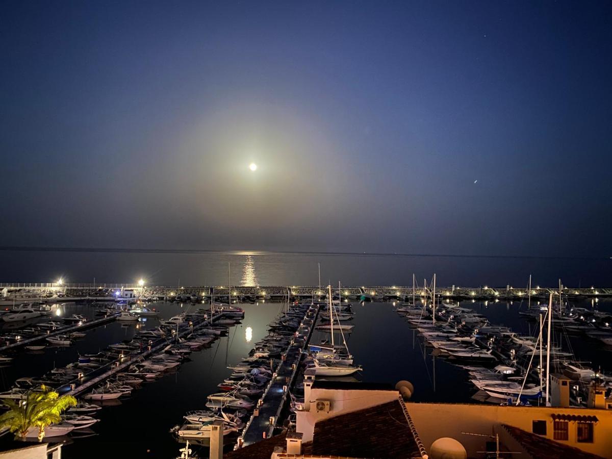 Luxury Puerto Banus Penthouse With Parking & Wi-Fi Apartman Marbella Kültér fotó